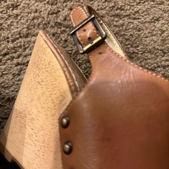 SAM EDELMAN CAMILLA LEATHER UPPER ADJUSTABLE BUCKLE WOODEN WEDGE HEEL SIZE 6 - Picture 5 of 8